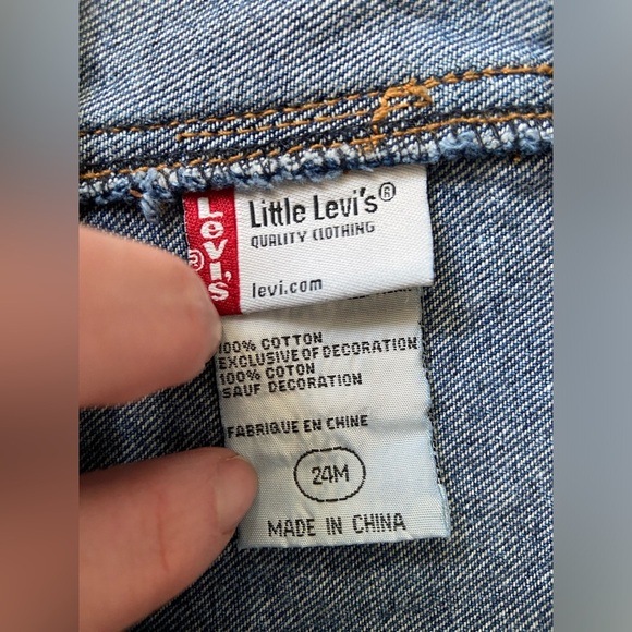 ❤️4 for $25❤️‎ Levi overalls size 24 months - Picture 3 of 5